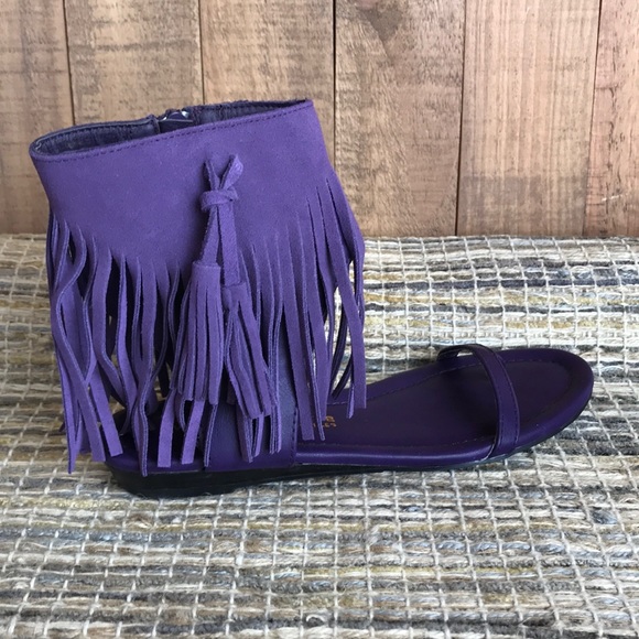 Very Volatile Lex Fringed Sandals - Picture 3 of 8